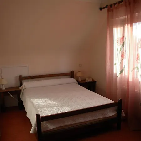 Hotel Pen 3*
