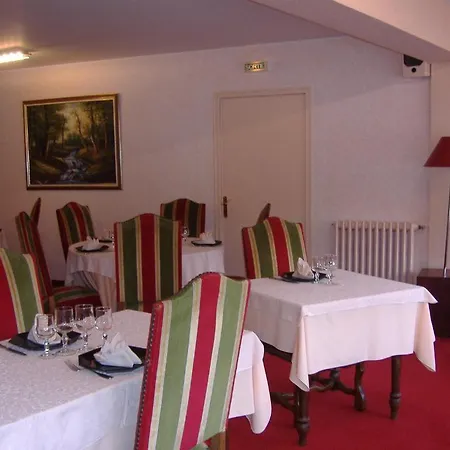 Pen Hotel
