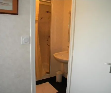 Hotel Pen 3*